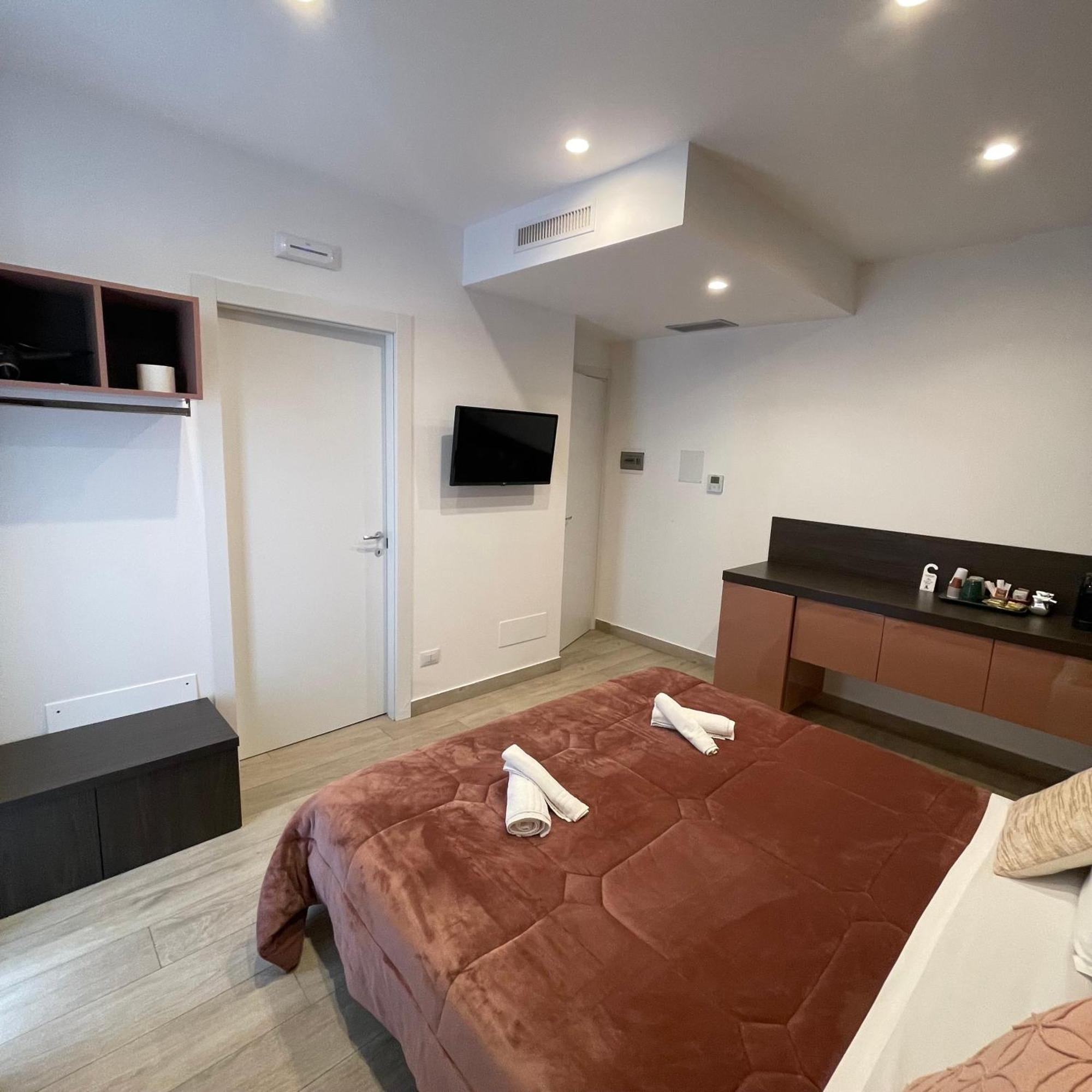 Namuri Luxury Rooms Taormina Buitenkant foto